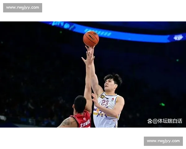 CBA 重磅转会!陈国豪接近加盟山东,辽宁续约张峻豪,张文逸留队 CBA 重磅转会!陈国豪接近加盟山东,辽宁续约张峻豪,张文逸留队